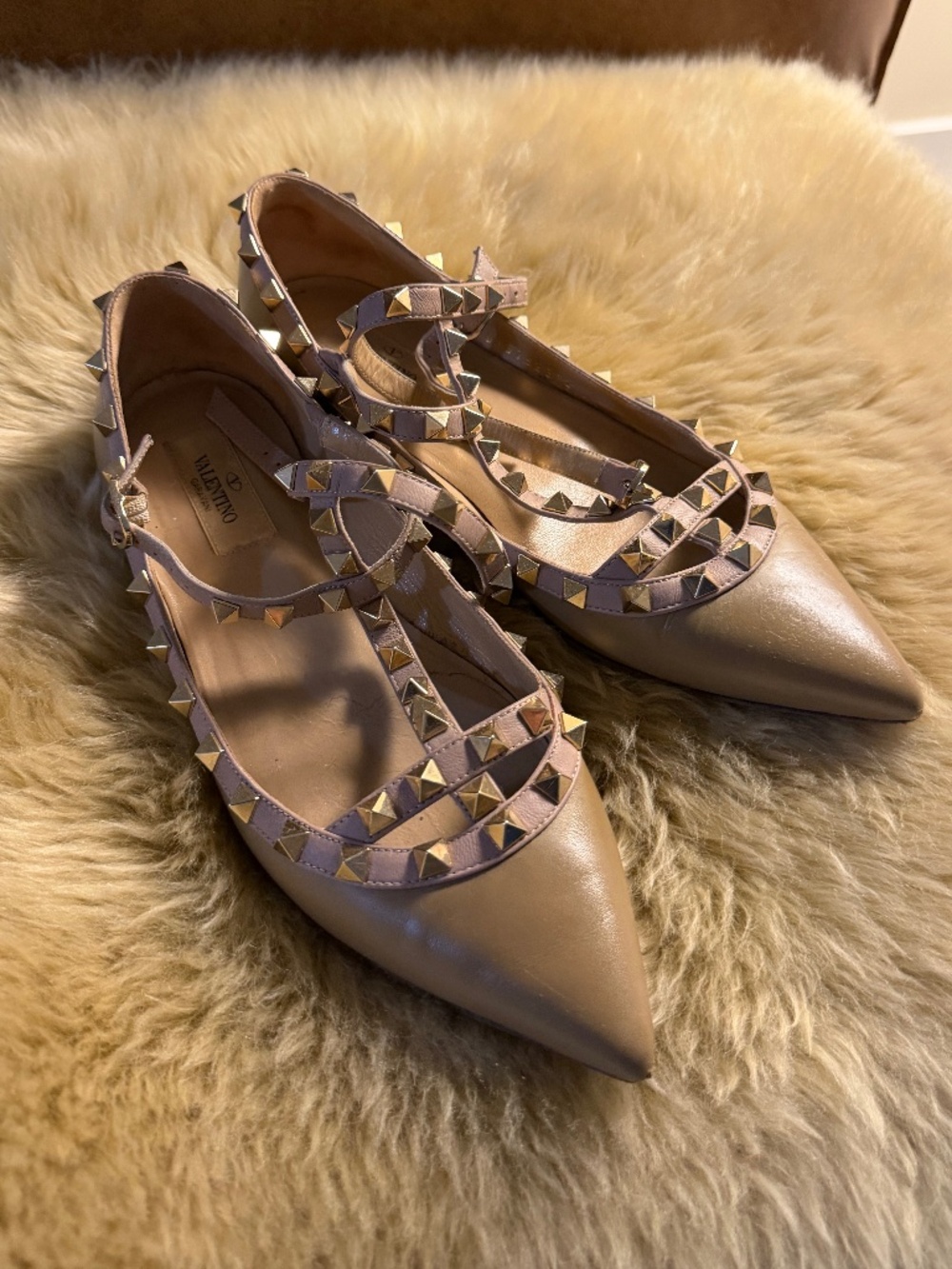 Valentino Garavani Nude Rockstud Flat Shoes